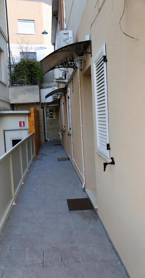 La Casa Di Nonno Giulio Bed & Breakfast Porto Sant'Elpidio Exterior photo